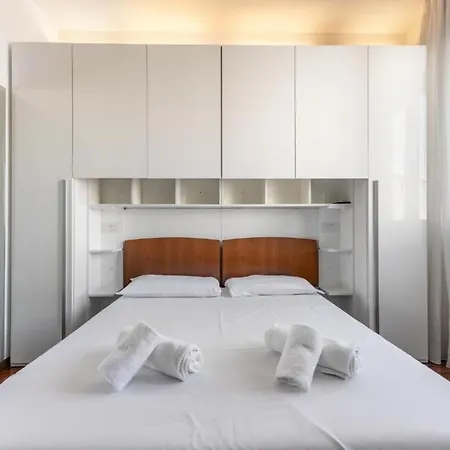 Apartment Dhome Pantano - Velasca Tower Milan